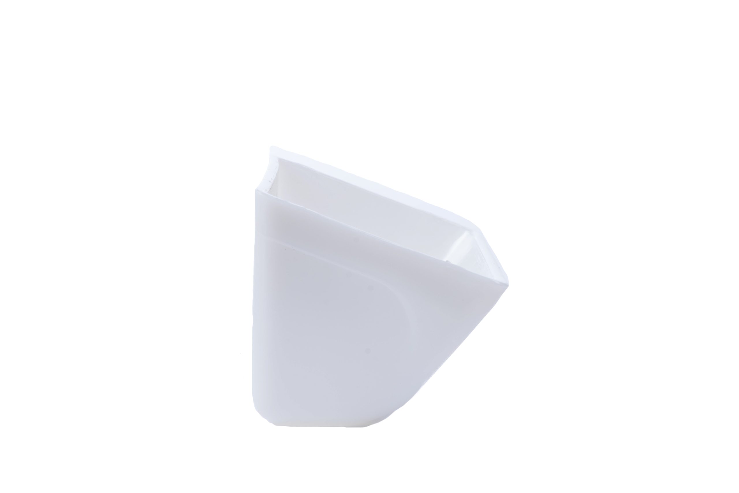 cangilon plastico blanco d3 scaled